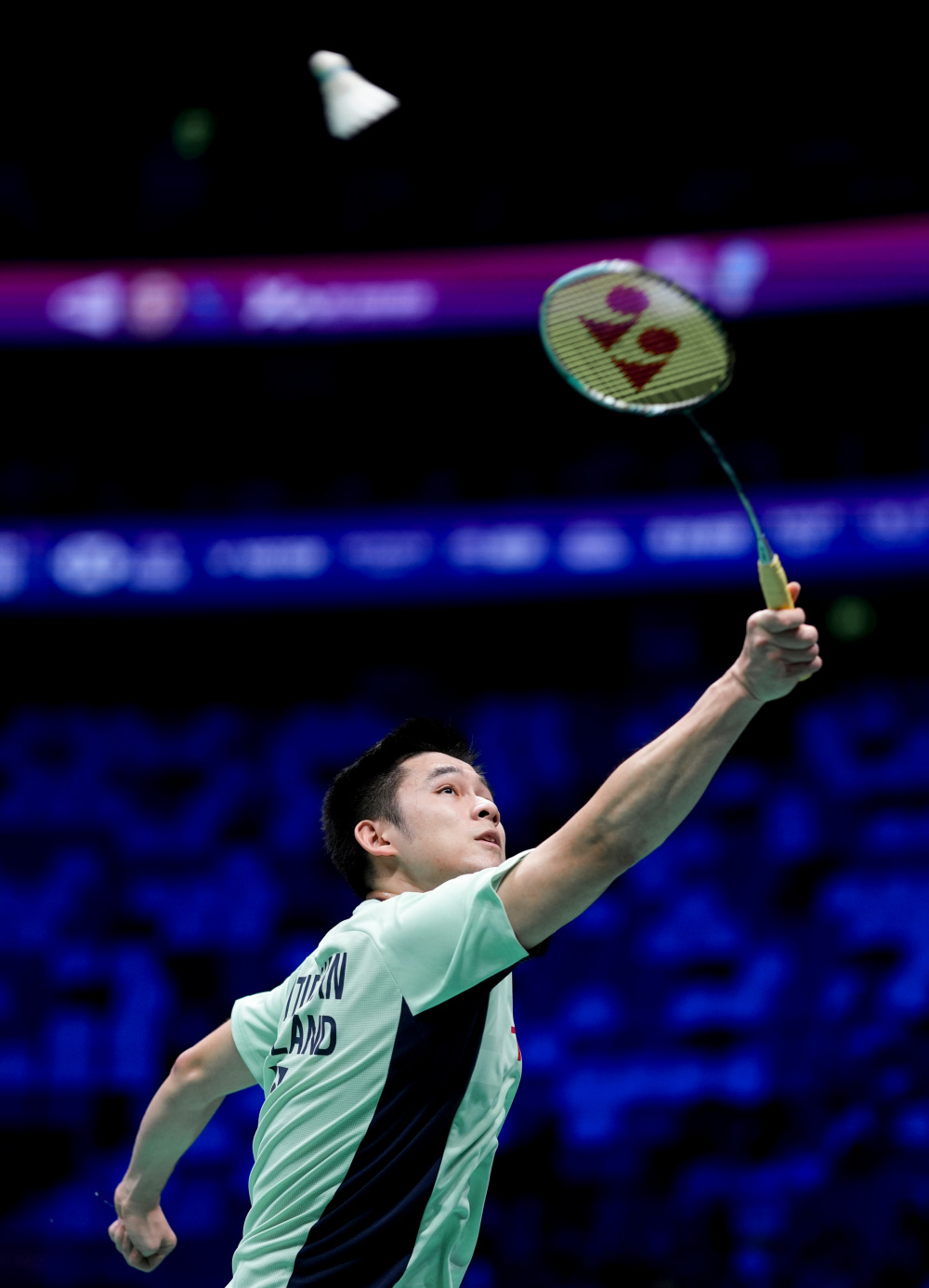 按照国际足 按照国际足