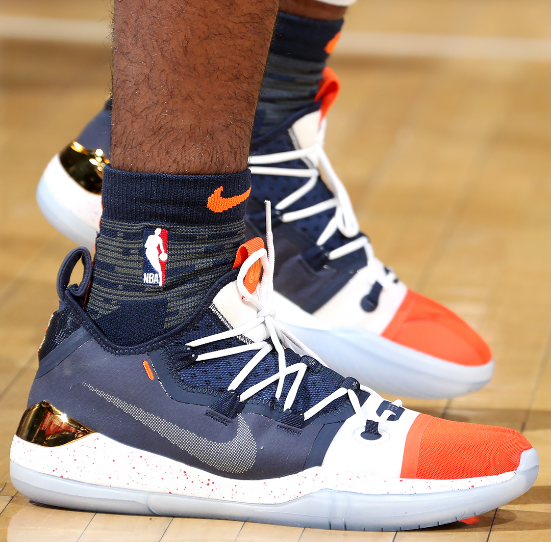 连切同色 连切同色